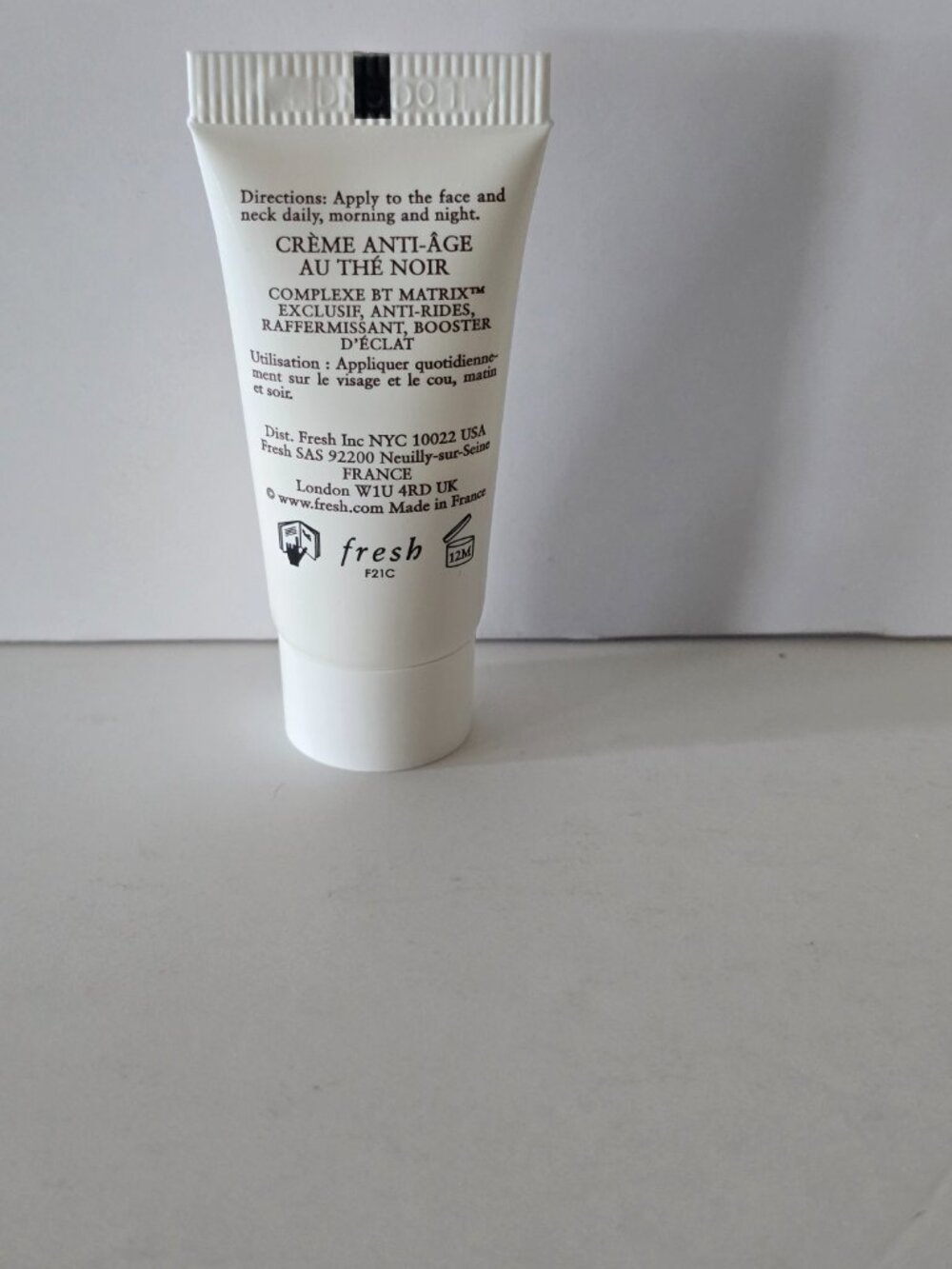 Fresh Skincare Co Lot of 5 Travel Sizes & Pouch, Cleanser, Serum, Essence, Cream - Picture 10 of 16
